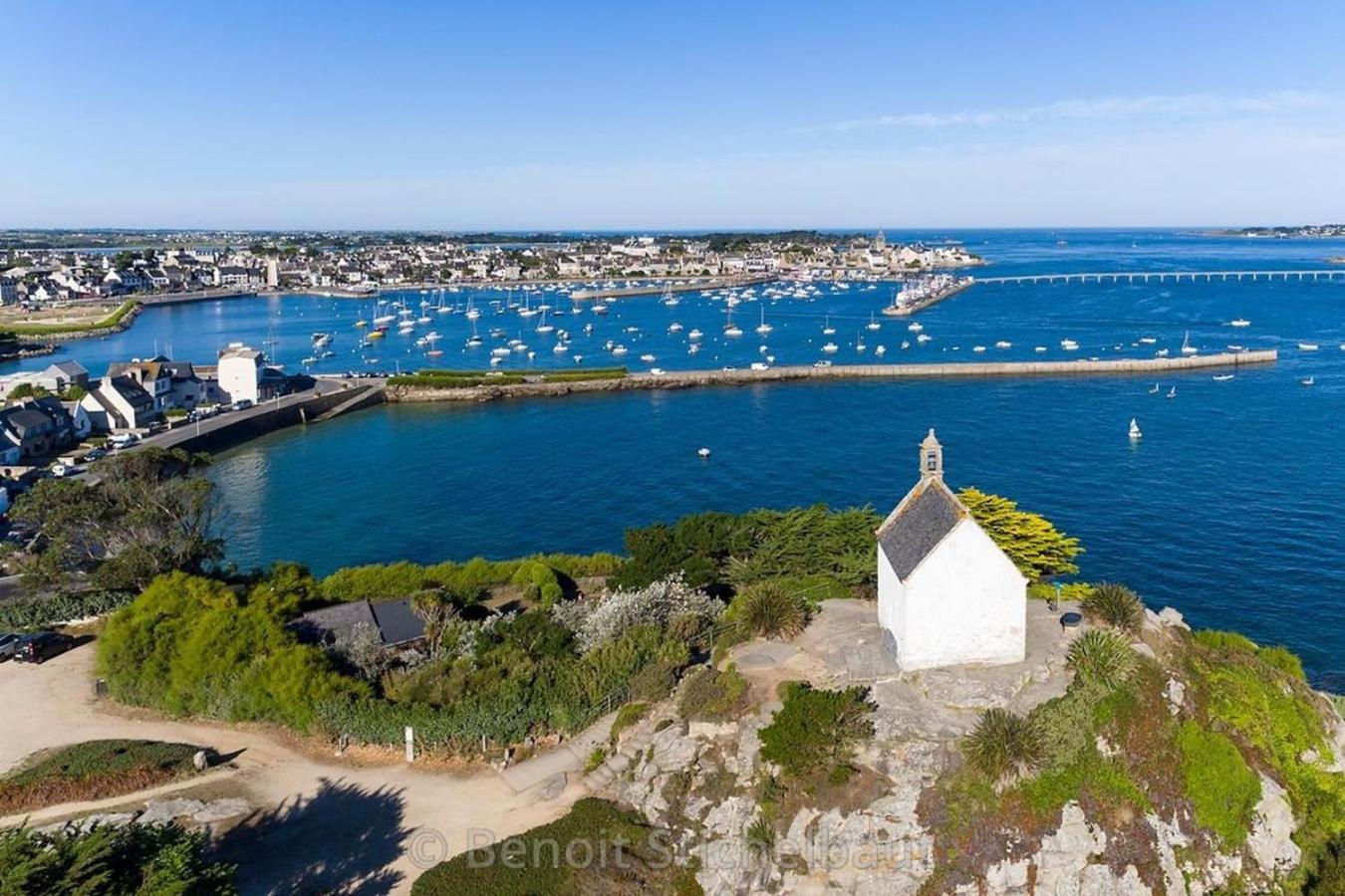 Charmante Maison De Ville A 6 Km De La Mer Lanmeur Exterior foto